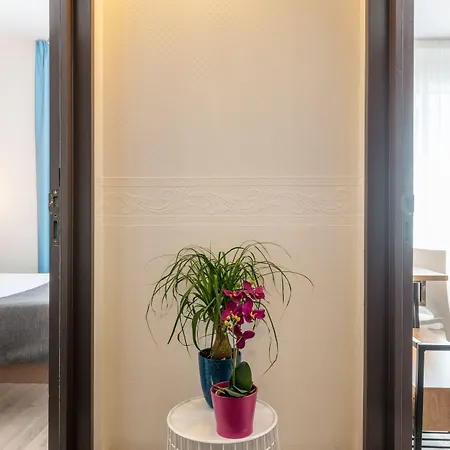 ホテル The Originals City, Notre Dame, 3*