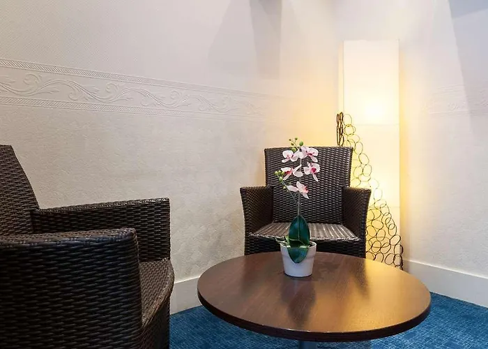 Hotel The Originals City, Notre Dame, 3*