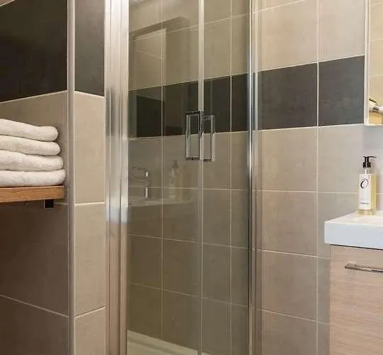 The Originals City, Notre Dame, Hotel