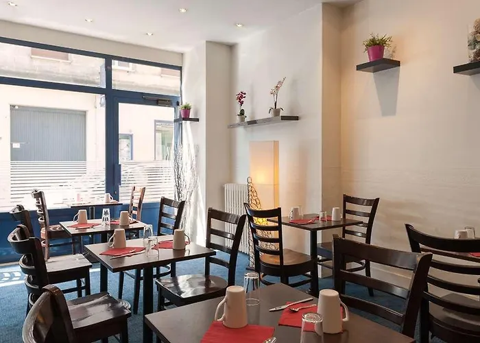 Hotel The Originals City, Notre Dame,