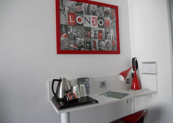 Hotel The Originals City, Notre Dame, 3*