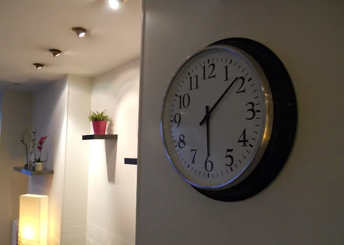 Hotel The Originals City, Notre Dame, 3*