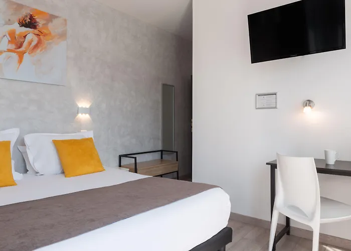 The Originals City, Notre Dame, Hotel