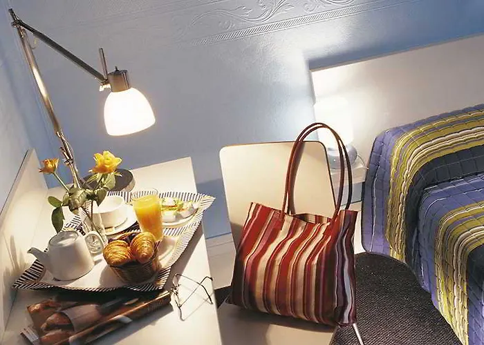 Hotel The Originals City, Notre Dame, 3*